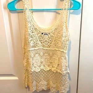 Women’s cream lace tank top